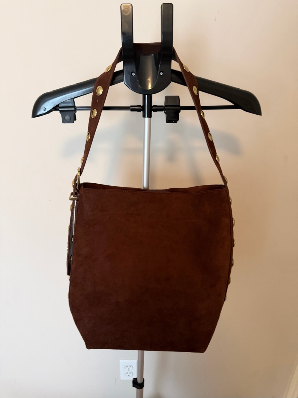 Madewell The Essential Bucket Tote Mahogany Suede with Gold Stud Strap - Picture 5 of 9
